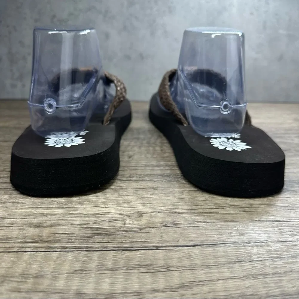 Yellow Box~Women’s~”Fionna”~ Woven Dark Brown Flip Flop Thong Sandals~Size 10 - Picture 4 of 9